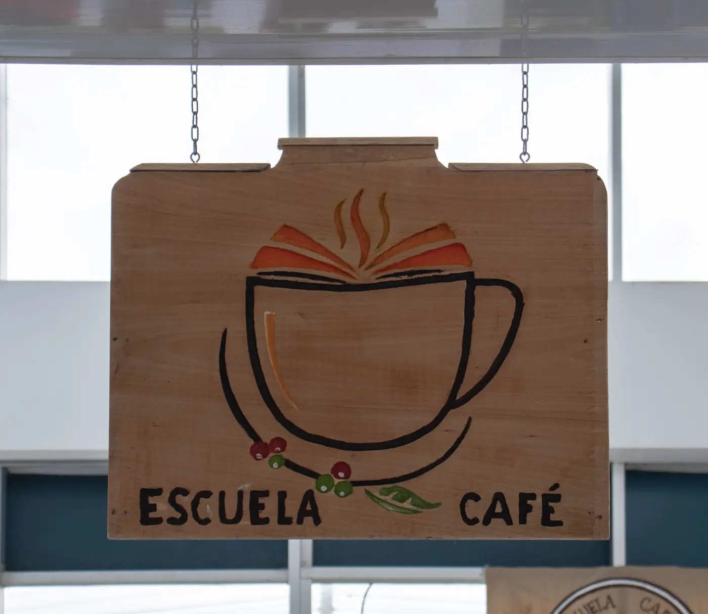 Preparación de café en la Escuela Café CREINSER Cajicá